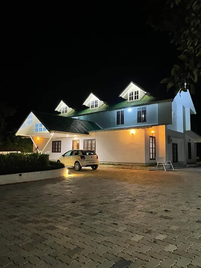 Thottom Stays Munnar, Forest Bungalow Santhanpara Bed & Breakfast