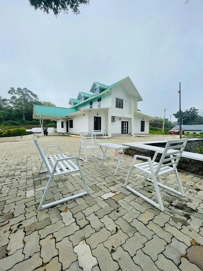 Bed & Breakfast Thottom Stays Munnar, Forest Bungalow Santhanpara Indien