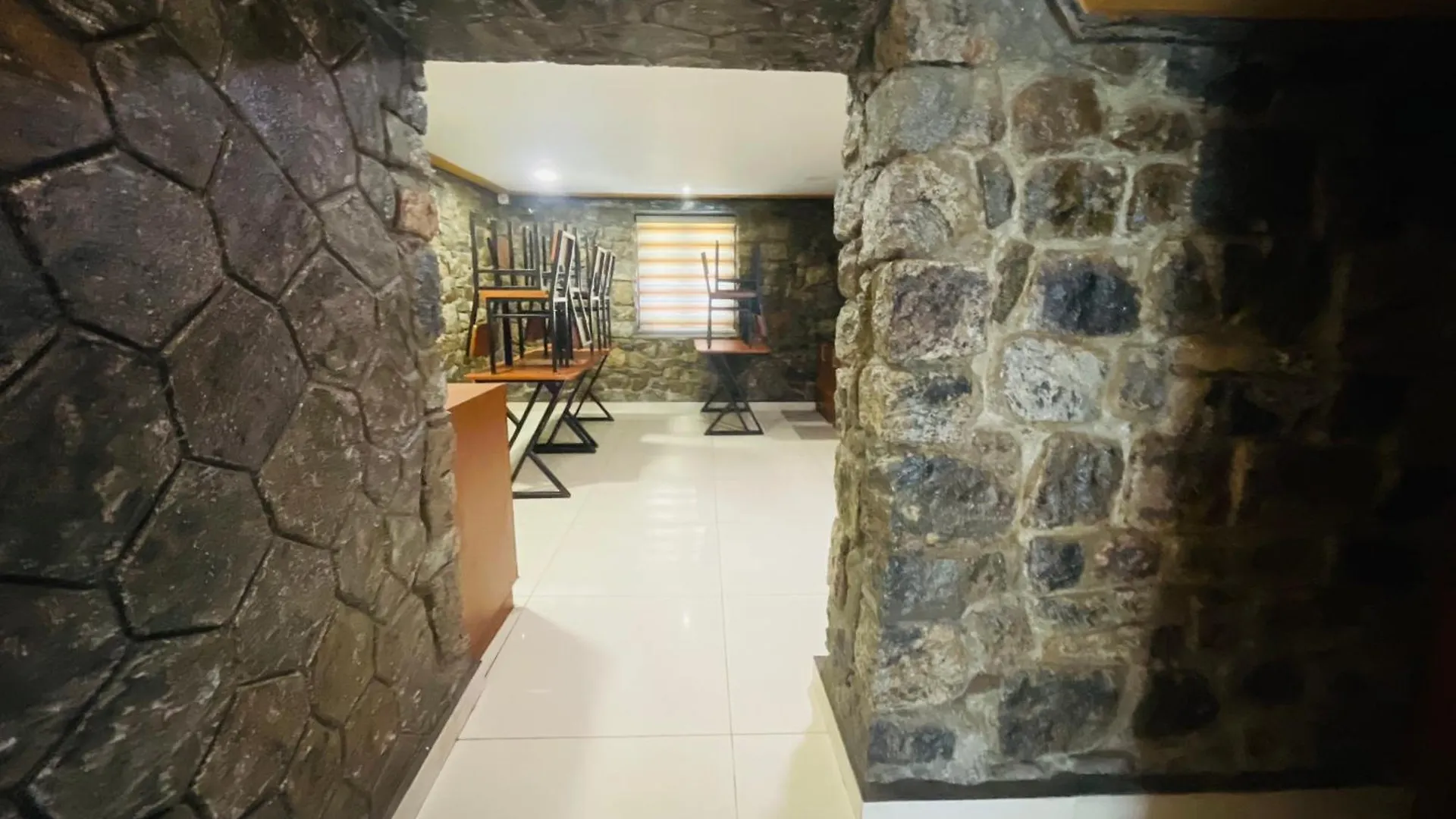 Thottom Stays Munnar, Forest Bungalow Santhanpara Bed & Breakfast