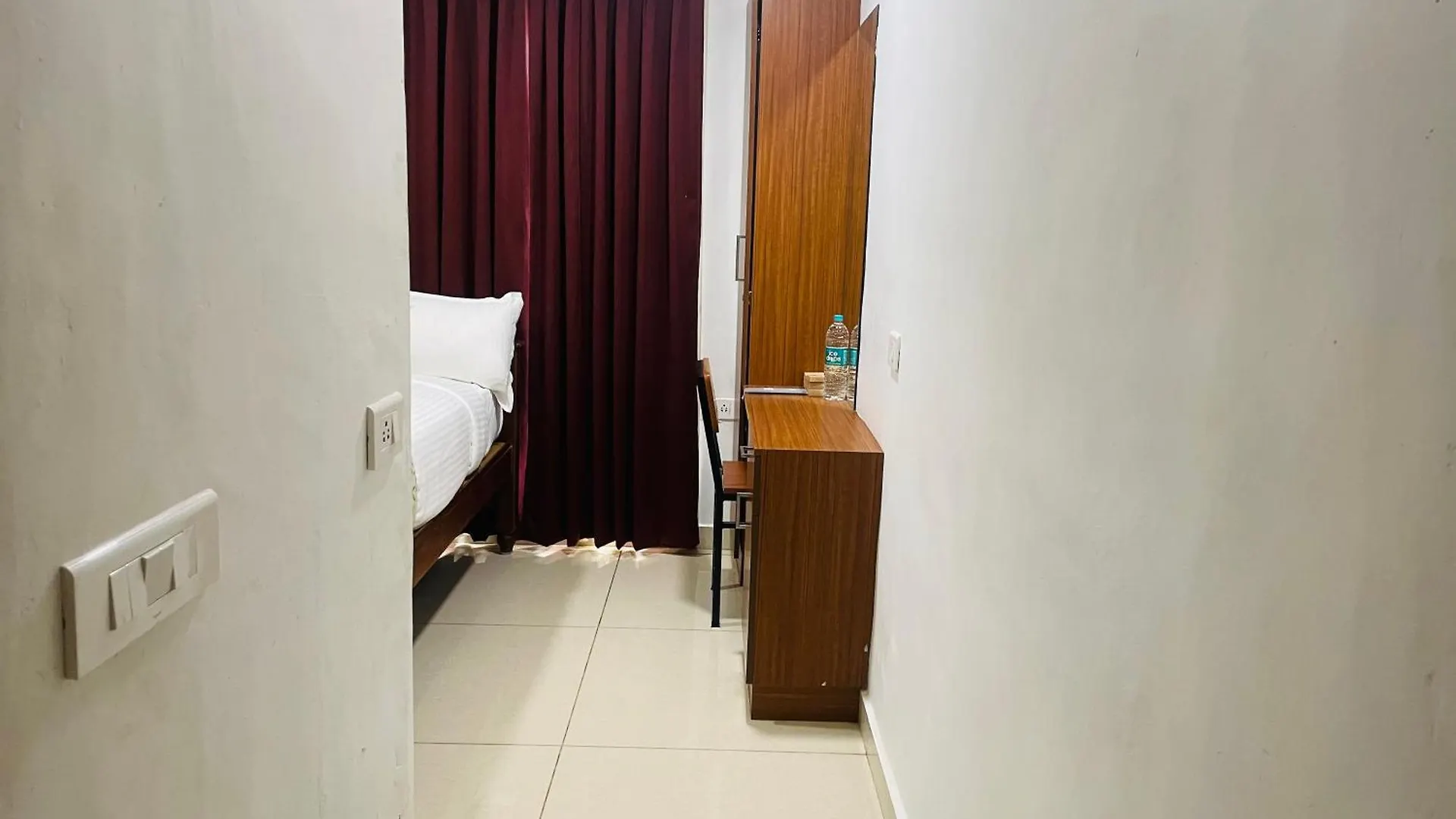 Thottom Stays Munnar, Forest Bungalow Santhanpara
