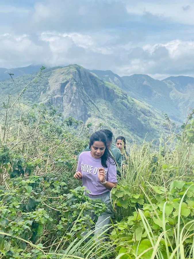 Thottom Stays Munnar, Forest Bungalow Santhanpara